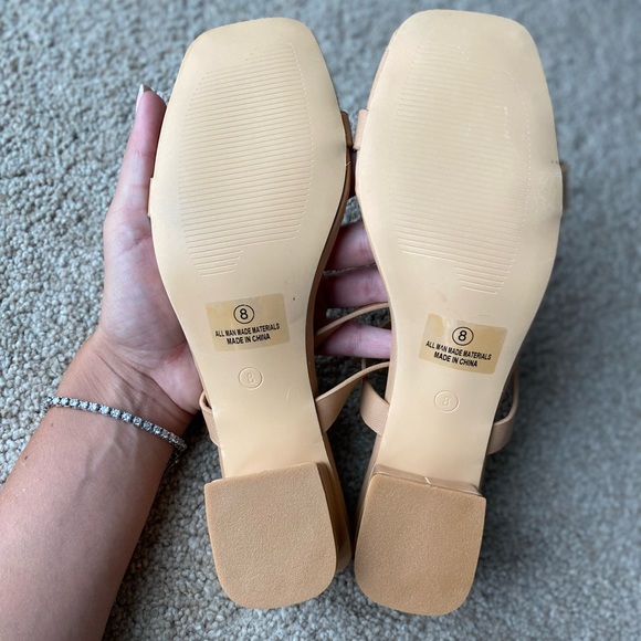 NWOB Lulus Fallyn Naked Hazelnut Mules - Picture 6 of 6